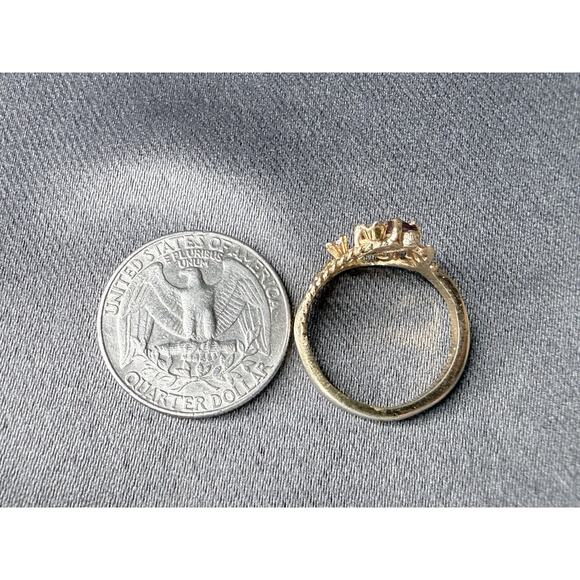 2.3g VINTAGE 18K HGE HEAVY GOLD ELECTROPLATE RING FLOWER GARNET SIZE unknown - Picture 14 of 14